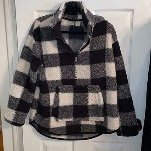 🌦️ Cozy Pullover ⛈️